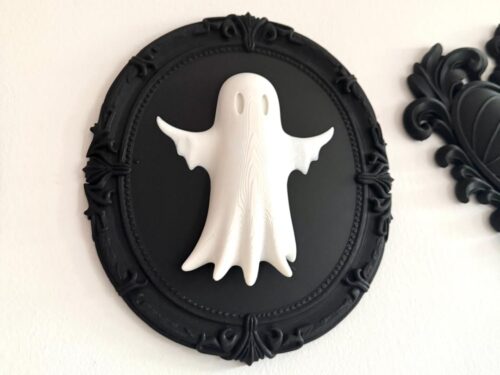 Cute Gothic Ghost Frame Gothic Decor Wall Decor