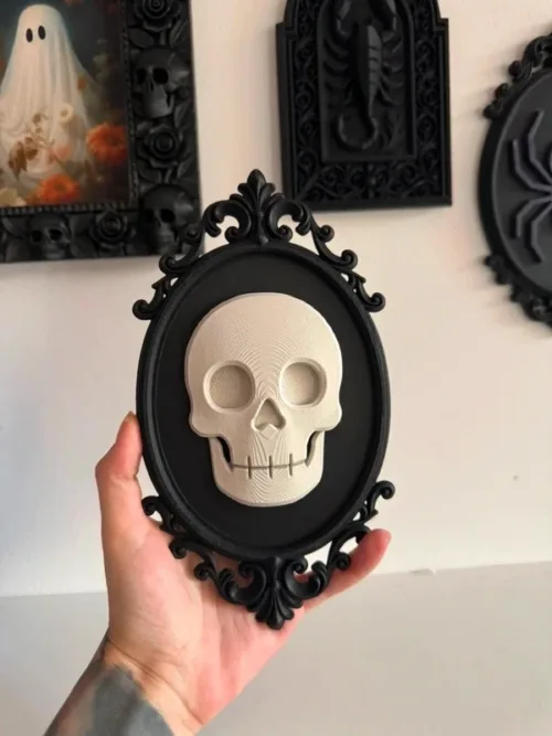 Gothic Skull Wall Plaque